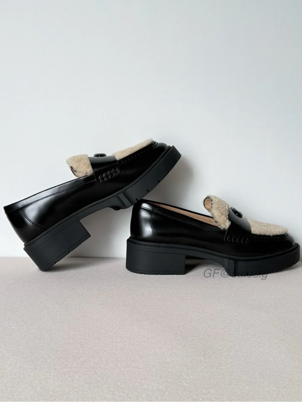 NWT Coach Leah Loafer lady’s Shoes Size 7 Black CX033